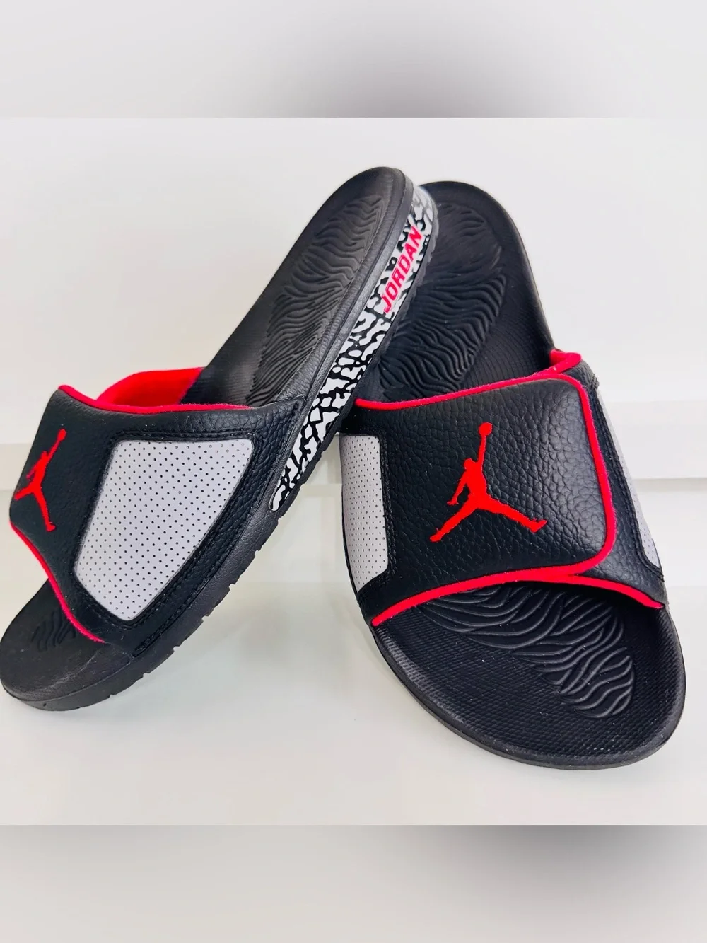 Jordan Hydro 3 Slides Black Cement Red • Men’s 11 • Elephant Print